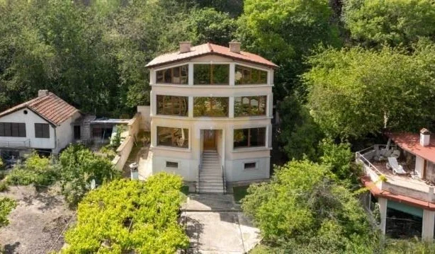 Агенция за недвижими имоти - Имоти Премиер - имот - 1179486, Цена: 359000 EUR