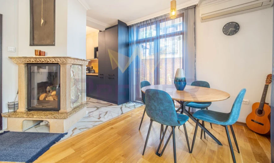 3-КОМНАТНАЯ КВАРТИРА С ОТДЕЛЬНЫМ ДВОРОМ 230 м²! -  - снимка 3 - Имоти Премиер