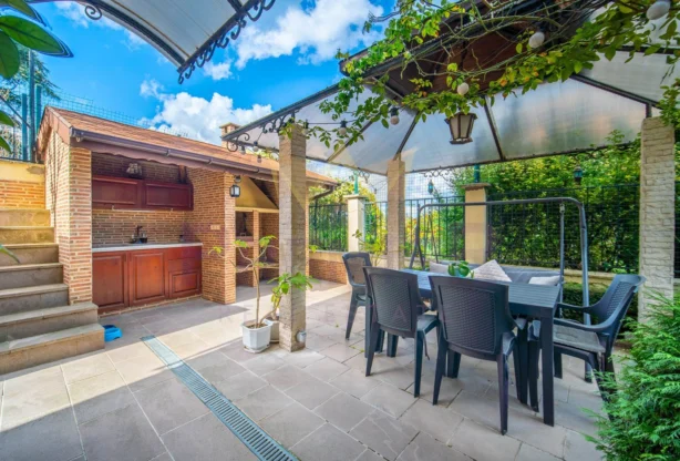 Real Estate Agency - Imoti Premier - imot - 1250184, Price: 218900 EUR