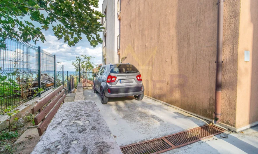3-ROOM APARTMENT WITH A 230 m² PRIVATE YARD! - - snimka 19 - Imoti Premier