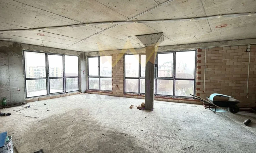 3-стаен апартамент – Кабакум - - снимка 1 - Имоти Премиер