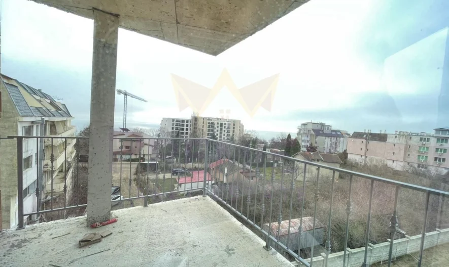 3-стаен апартамент – Кабакум - - снимка 9 - Имоти Премиер