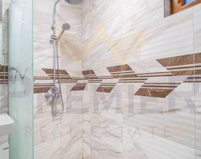 3-стаен апартамент – кв. Чайка -  - снимка 10 - Имоти Премиер