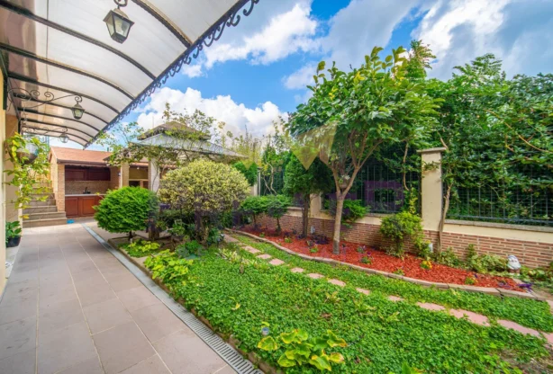 Агенция за недвижими имоти - Имоти Премиер - имот - 1250184, Цена: 218900 EUR