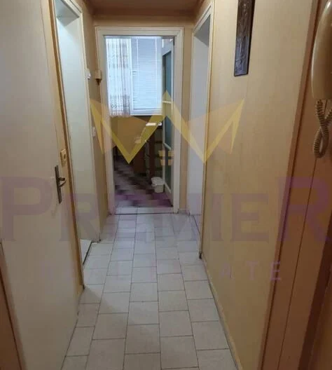 3-стаен апартамент с отлична локация в кв. Лазур -  - снимка 6 - Имоти Премиер