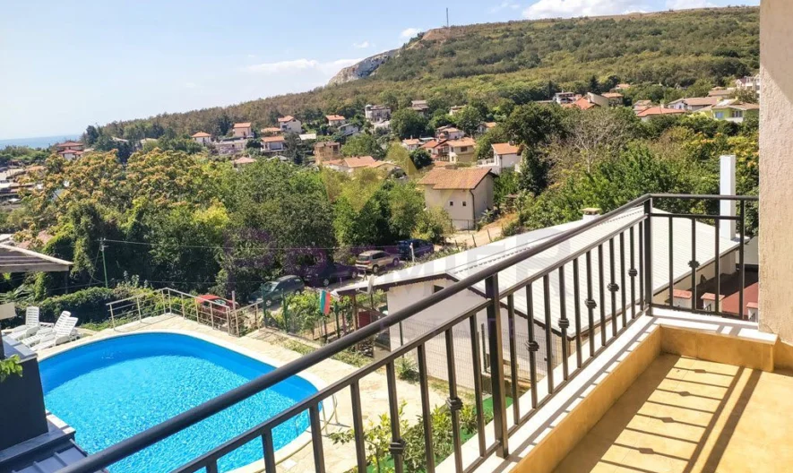 3-стаен апартамент в една от най-атрактивните вилни зони на гр. Балчик, обл. Добрич -  - снимка 18 - Имоти Премиер