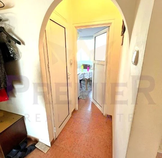 3-стаен апартамент в кв. Дружба 1 - - снимка 14 - Имоти Премиер