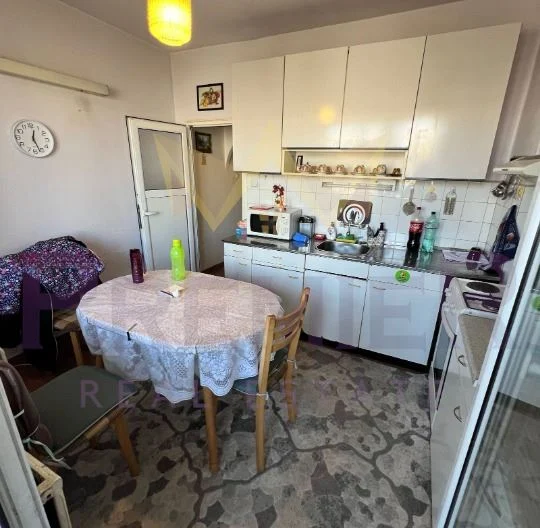 3-стаен апартамент в кв. Дружба 1 - - снимка 5 - Имоти Премиер