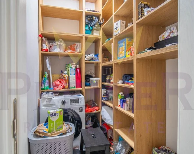 3 стаен апартамент в кв. Левски -  - снимка 15 - Имоти Премиер