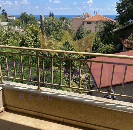 3-стаен апартамент в м-т Ален Мак, гр. Варна -  - снимка 12 - Имоти Премиер