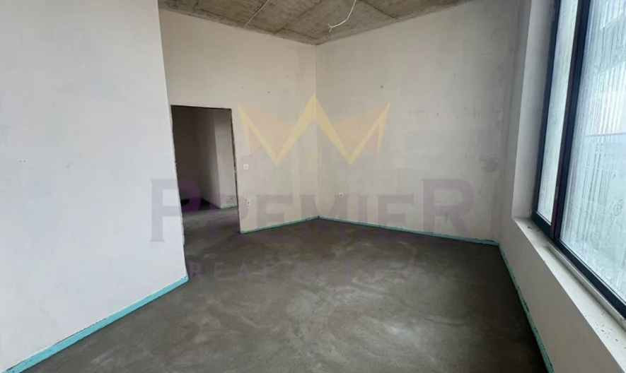 3-стаен с 50 м2 ДНЕВНА и 3 м. височина тавани! Бриз, Варна! -> 153,3 м2! -  - снимка 3 - Имоти Премиер