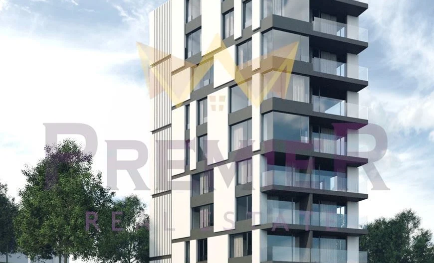 3-стаен с 50 м2 ДНЕВНА и 3 м. височина тавани! Бриз, Варна! -> 153,3 м2! -  - снимка 7 - Имоти Премиер