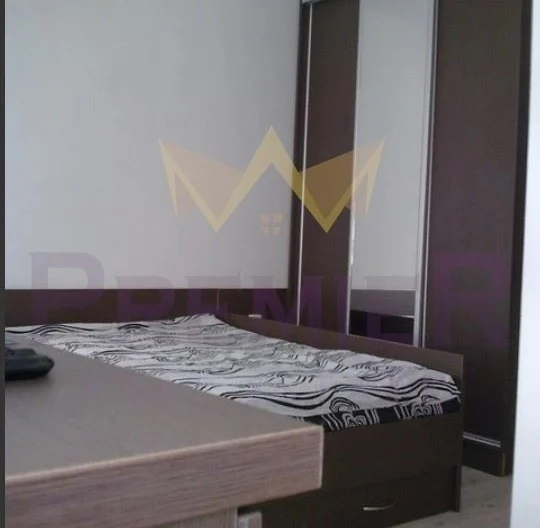 3-стаен тухлен апартамент до Базар Левски -  - снимка 5 - Имоти Премиер