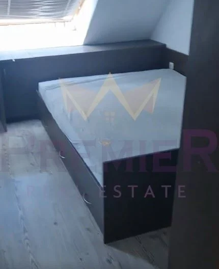 3-стаен тухлен апартамент до Базар Левски -  - снимка 8 - Имоти Премиер