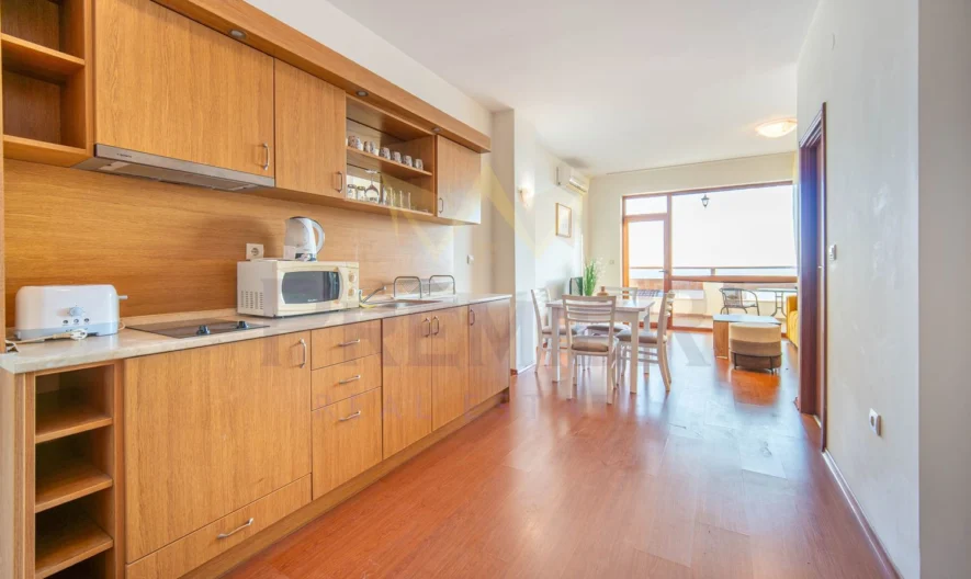3 szobás apartman lenyűgöző tengerpanorámával a Fehér Lagúna üdülőkomplexumban (Ikantalaka térség) – Balcsik, Dobrics megye. -  - snimka 6 - Imoti Premier