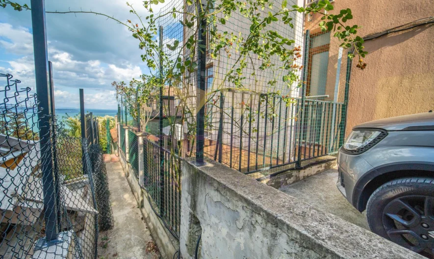 3 SZOBÁS LAKÁS 230 m²-ES SAJÁT UDVARRAL! - - snimka 18 - Imoti Premier