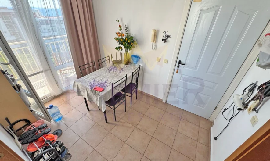 3-Zimmer-Wohnung mit Meerblick zu verkaufen -  - snimka 2 - Imoti Premier