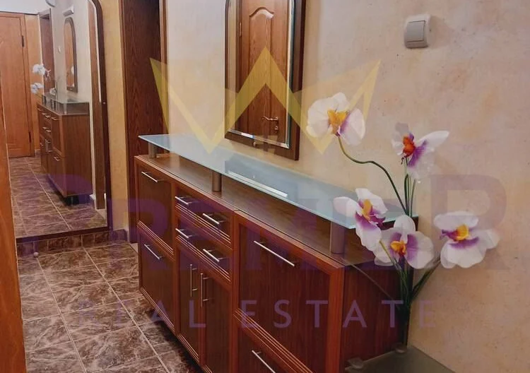 323355 -  - снимка 10 - Имоти Премиер