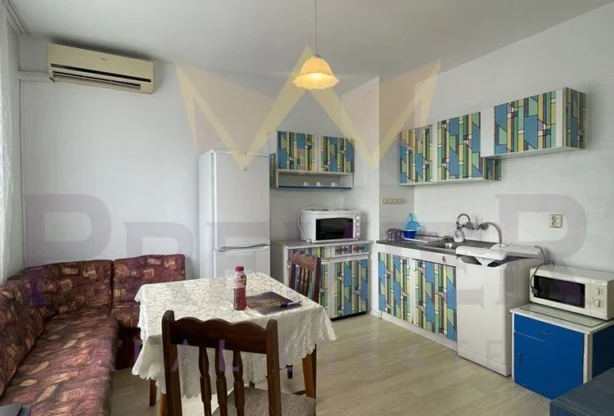 Агенция за недвижими имоти - Имоти Премиер - имот - 1200659, Цена: 450 EUR
