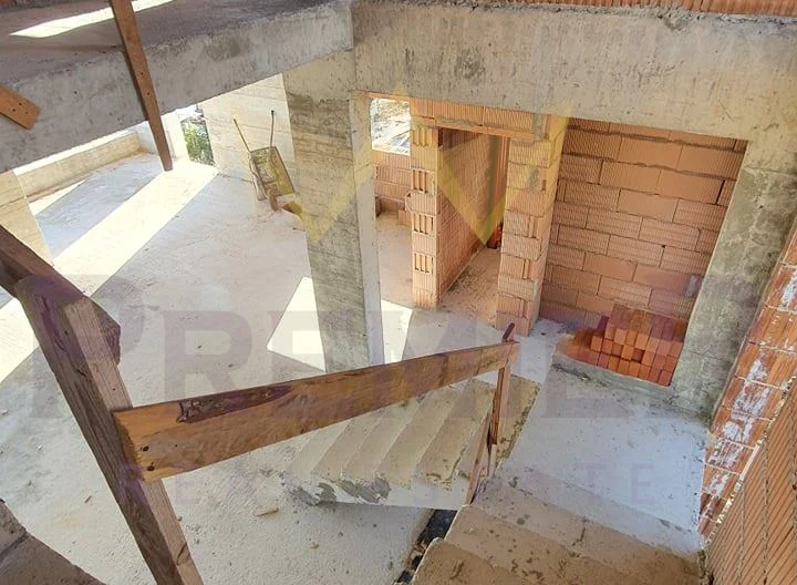 331414 -  - снимка 12 - Имоти Премиер