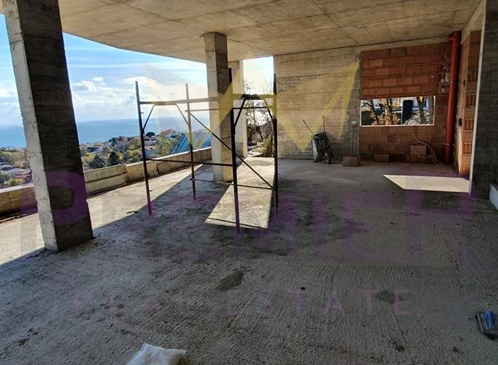 331414 -  - снимка 16 - Имоти Премиер