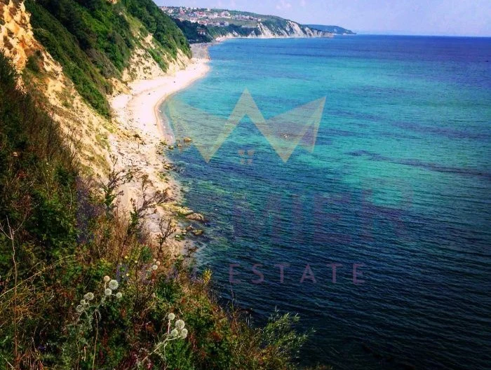 Агенция за недвижими имоти - Имоти Премиер - имот - 709893, Цена: 80000 EUR