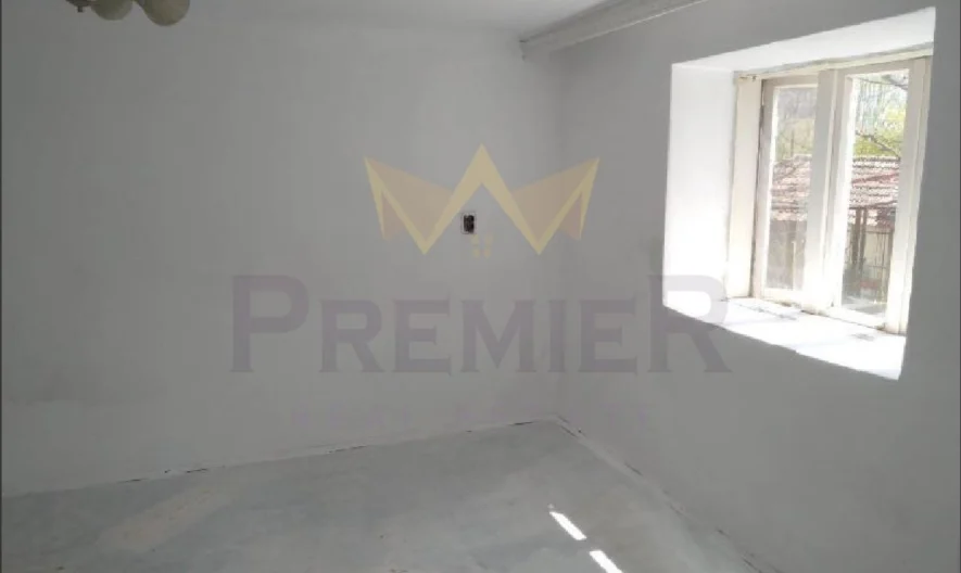 346854 -  - снимка 1 - Имоти Премиер