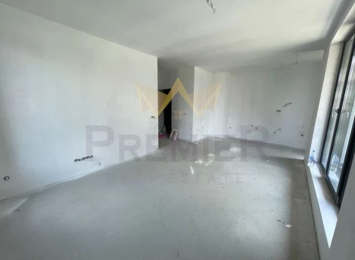 Агенция за недвижими имоти - Имоти Премиер - имот - 917027, Цена: 104000 EUR