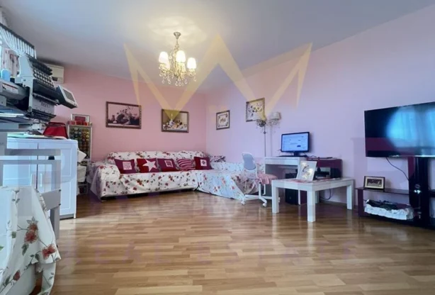Агенция за недвижими имоти - Имоти Премиер - имот - 824902, Цена: 240000 EUR