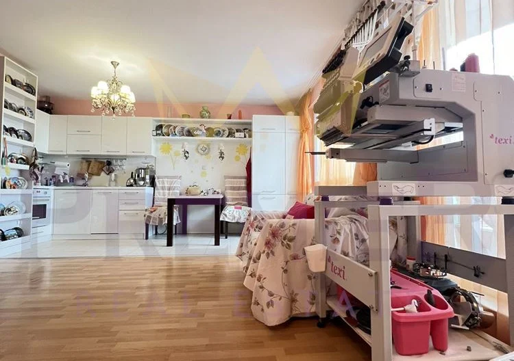 349998 -  - снимка 3 - Имоти Премиер