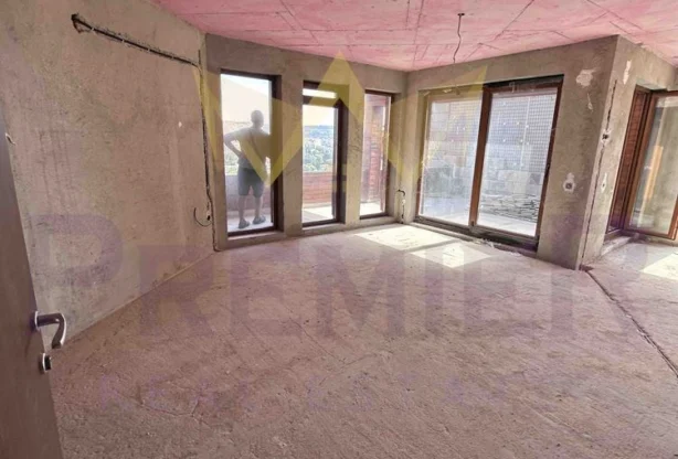 Агенция за недвижими имоти - Имоти Премиер - имот - 806452, Цена: 141000 EUR