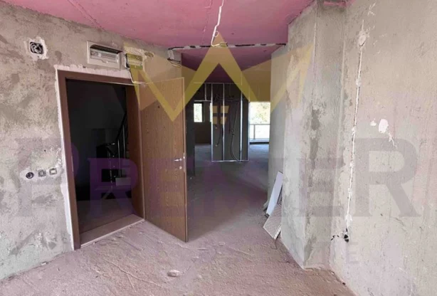 Агенция за недвижими имоти - Имоти Премиер - имот - 806452, Цена: 141000 EUR