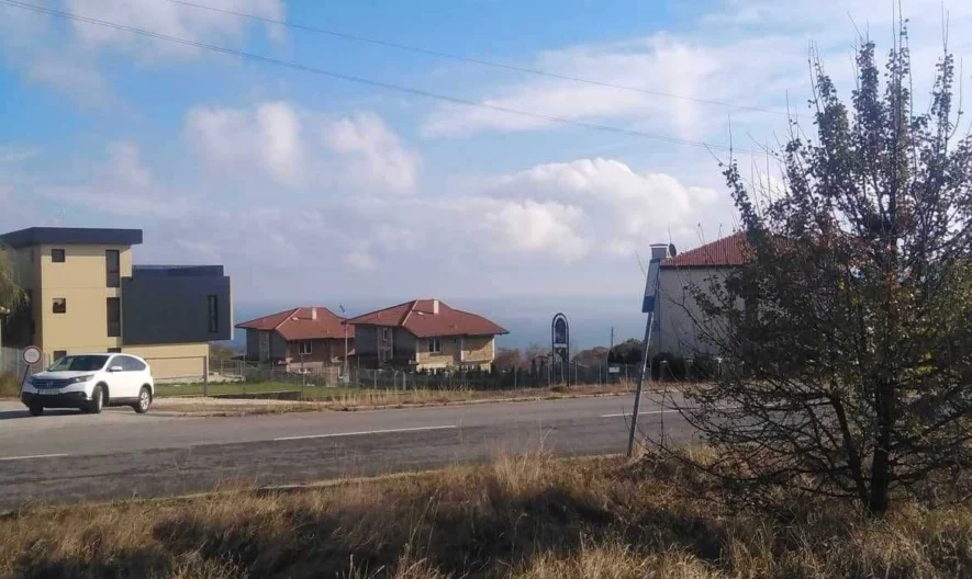 351096 -  - снимка 2 - Имоти Премиер