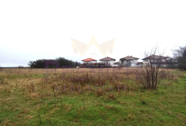 Агенция за недвижими имоти - Имоти Премиер - имот - 842784, Цена: 26800 EUR