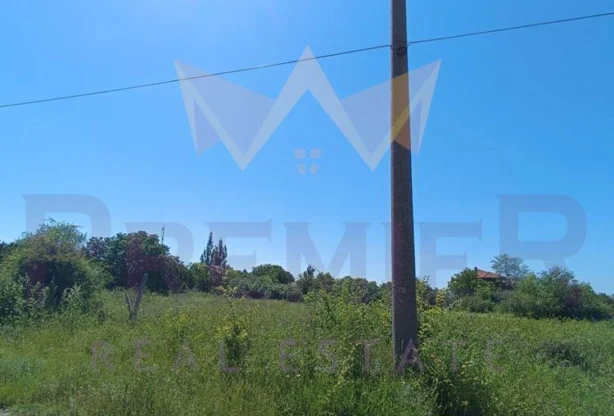 Агенция за недвижими имоти - Имоти Премиер - имот - 897774, Цена: 35000 EUR