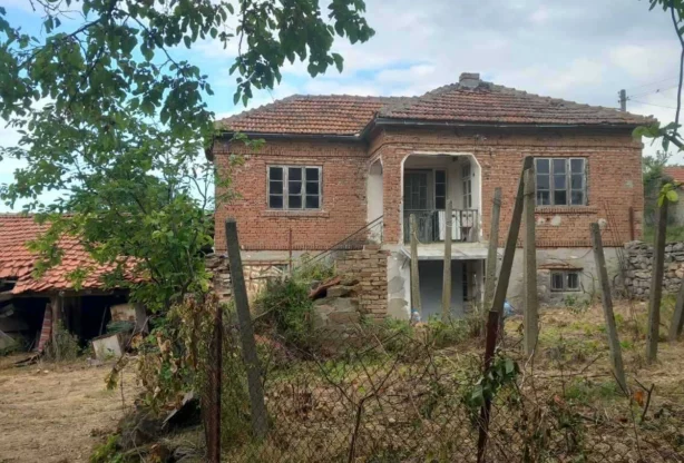 Агенция за недвижими имоти - Имоти Премиер - имот - 900620, Цена: 71500 EUR