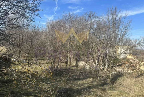 Агенция за недвижими имоти - Имоти Премиер - имот - 954361, Цена: 25000 EUR