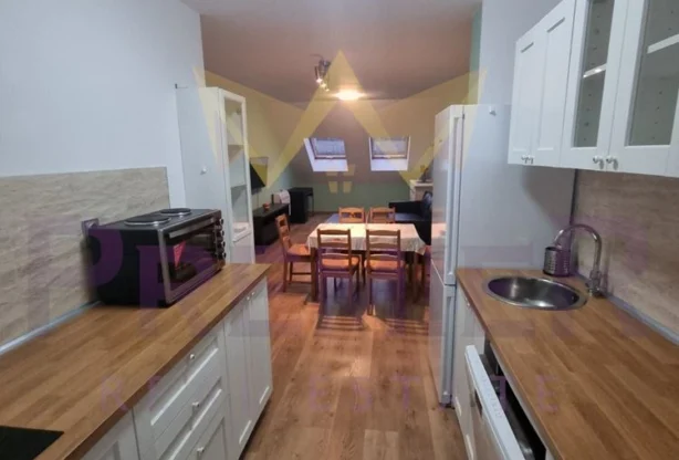 Агенция за недвижими имоти - Имоти Премиер - имот - 1180748, Цена: 460 EUR