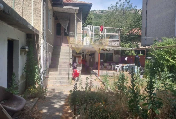 Агенция за недвижими имоти - Имоти Премиер - имот - 971731, Цена: 43000 EUR