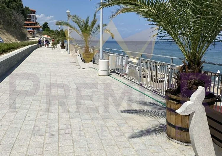 366159 -  - снимка 10 - Имоти Премиер