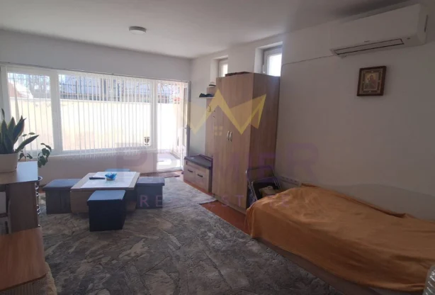 366814 - - снимка 2 - Имоти Премиер