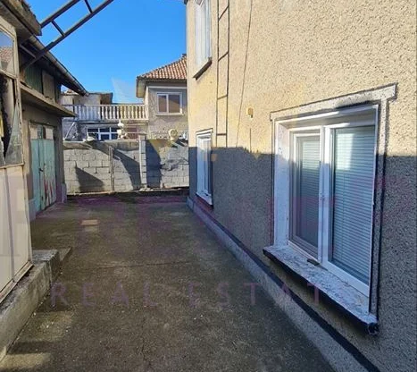 Агенция за недвижими имоти - Имоти Премиер - имот - 1014322, Цена: 55000 EUR