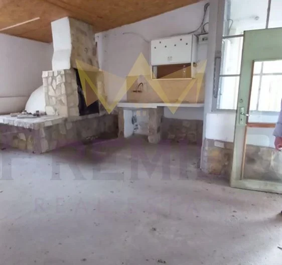 368800 - - снимка 8 - Имоти Премиер