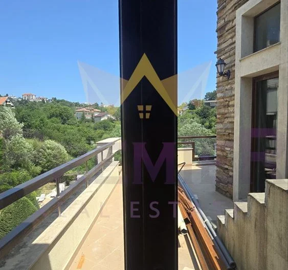 369930 - - снимка 18 - Имоти Премиер