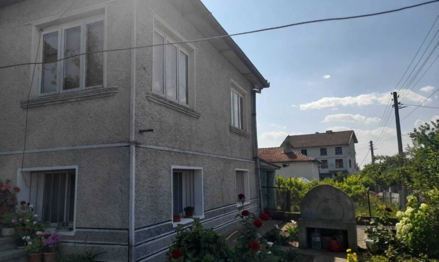 370001 -  - снимка 3 - Имоти Премиер