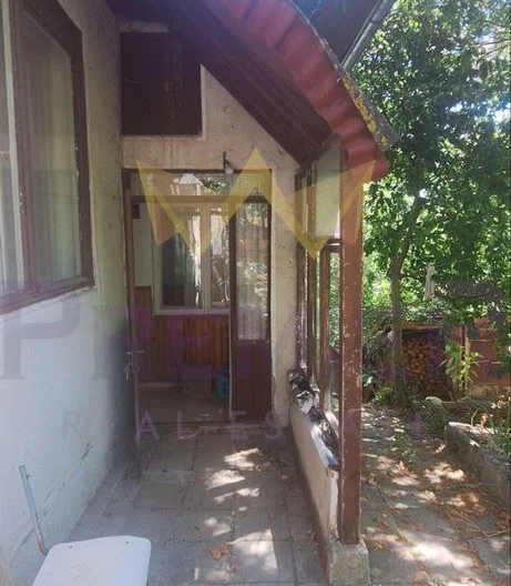 370266 -  - снимка 10 - Имоти Премиер