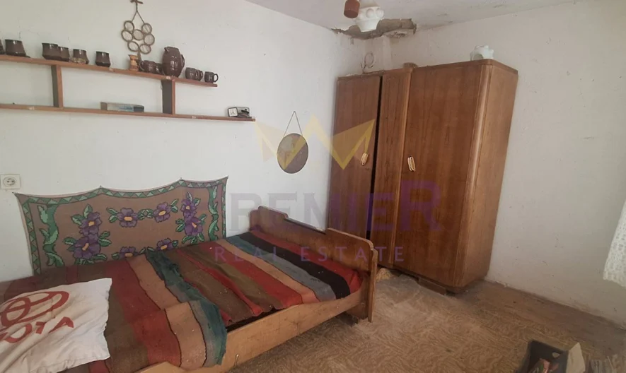 370266 -  - снимка 8 - Имоти Премиер