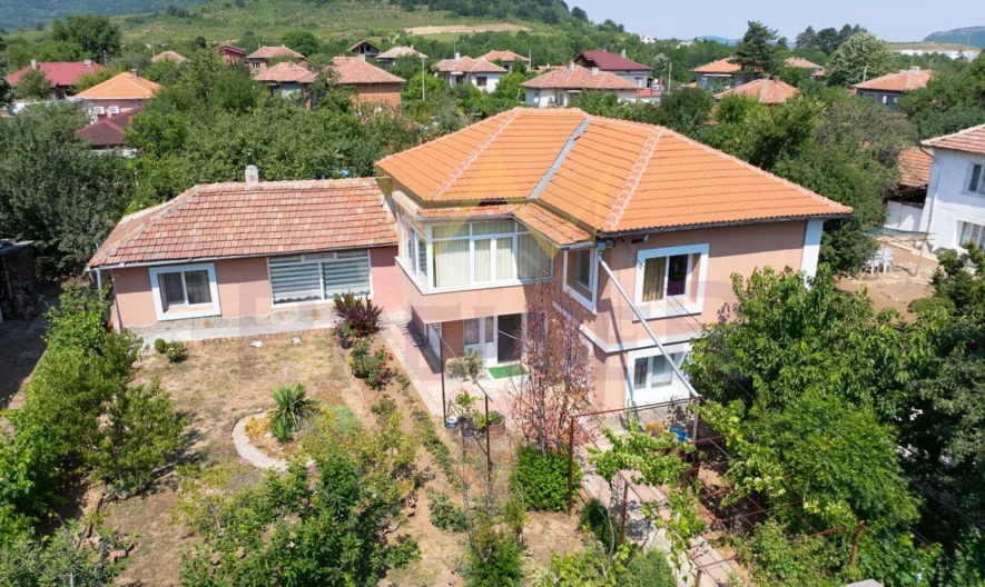 370781 -  - снимка 1 - Имоти Премиер