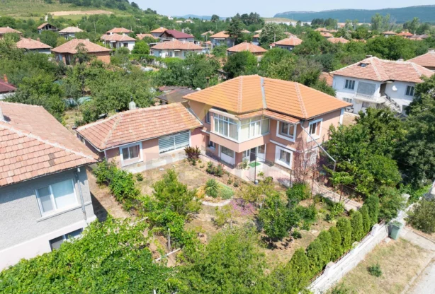 Агенция за недвижими имоти - Имоти Премиер - имот - 1044499, Цена: 199500 EUR