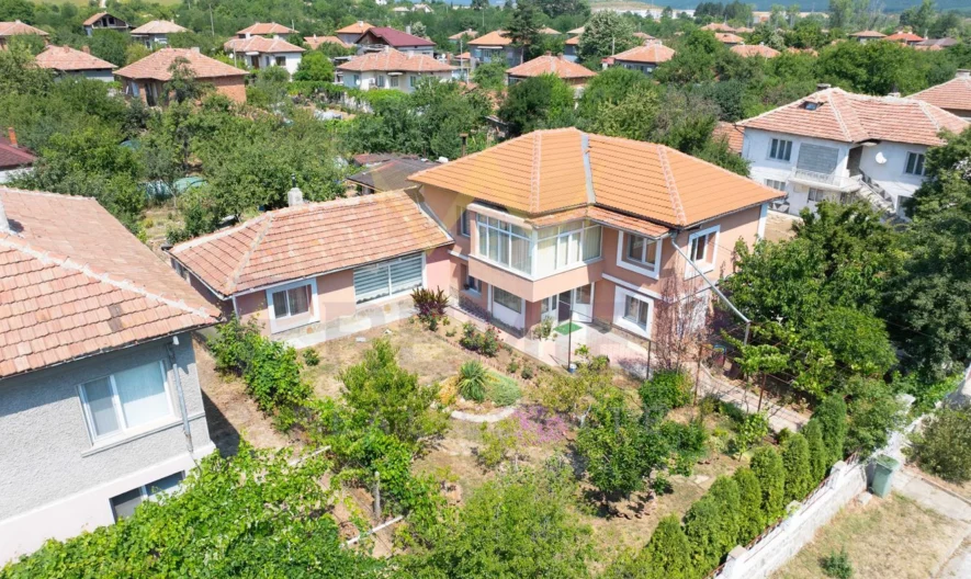 370781 -  - снимка 2 - Имоти Премиер